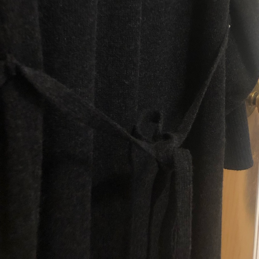 NWT VINCE Wool/Cashmere V-Neck Full Length Sweater Dress Size XS - Picture 6 of 13